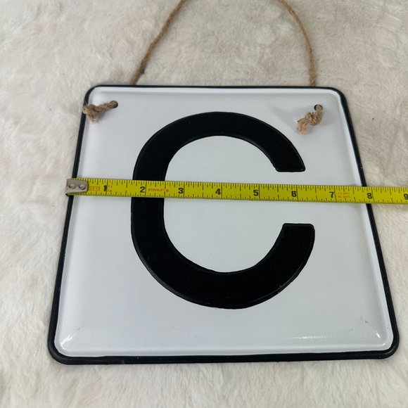 Letter "C" hanging metal sign twine Farmhouse Shabby Chic Rustic Monogram - Picture 5 of 5